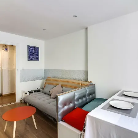 Du Louvre - Exceptional Situation At The Heart Of - Welkeys Apartment Paris
